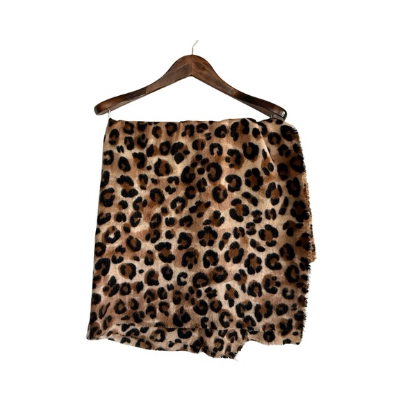 Zara Leopard Print Fringed Scarf - Picture 4 of 7